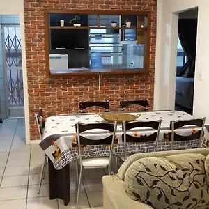 Valentini, 30 Mt Do Mar Em Apartamento